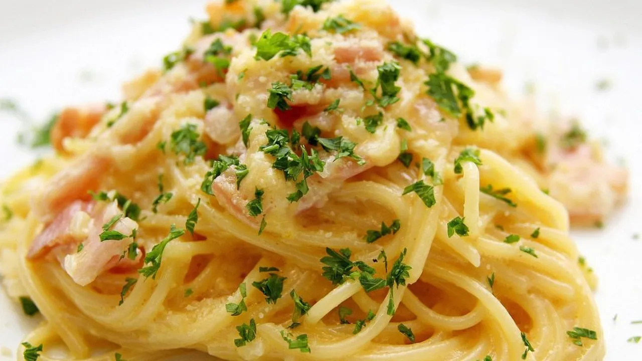 5 Resep Saus Carbonara, Temukan Rahasia Kelezatan yang Bikin Ketagihan!