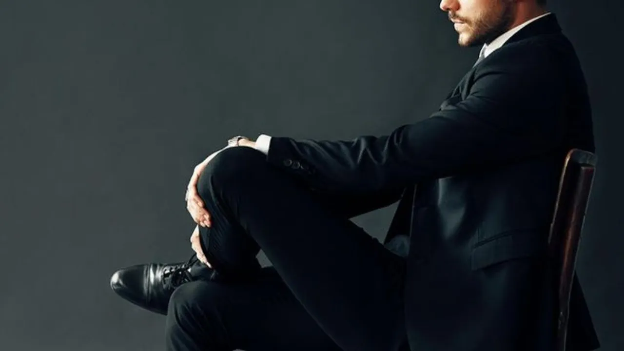 5 Sikap Elegan yang Membuat Anda Terlihat Lebih Berkelas