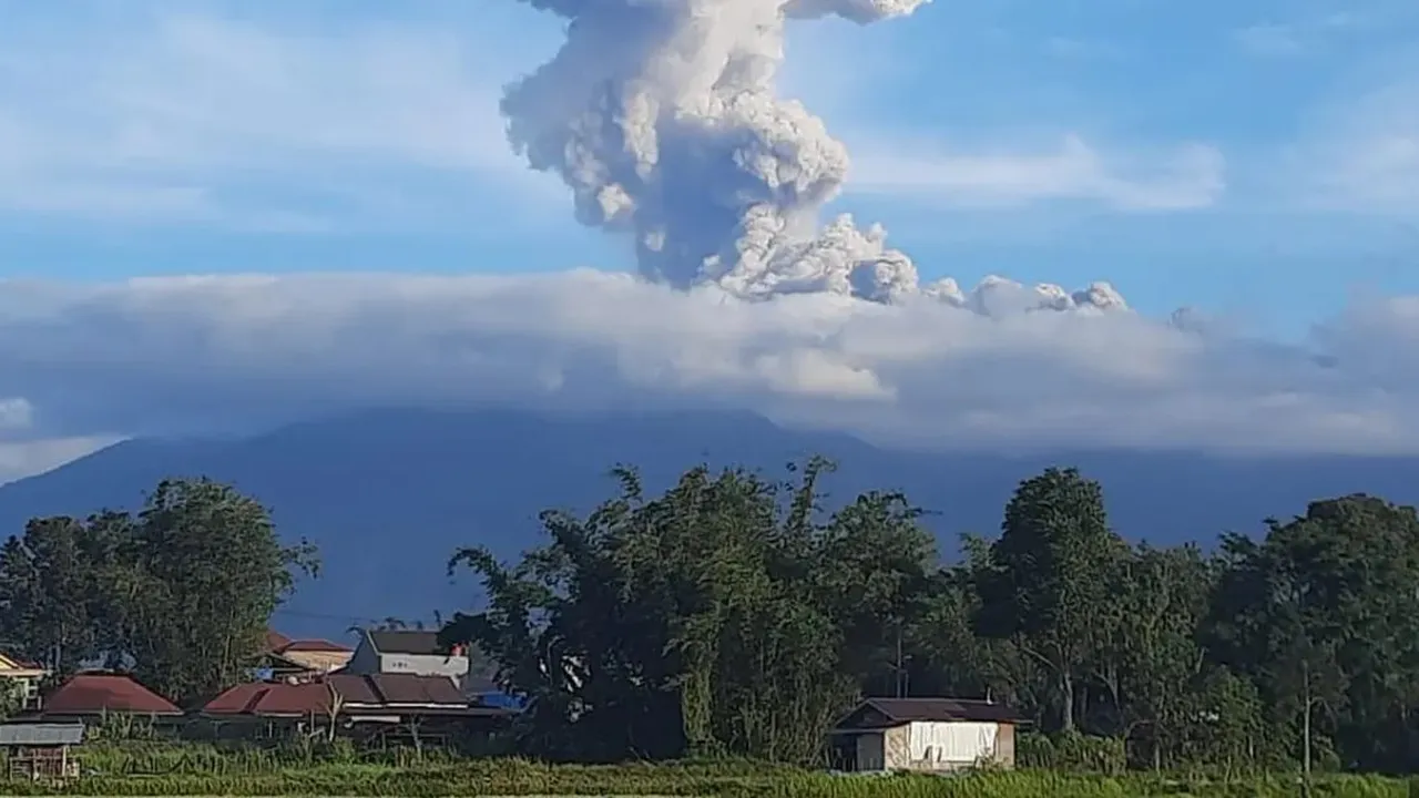 5 Tanda dari Gunung Meletus, Kenali dan Siapkan Diri untuk Selamat!