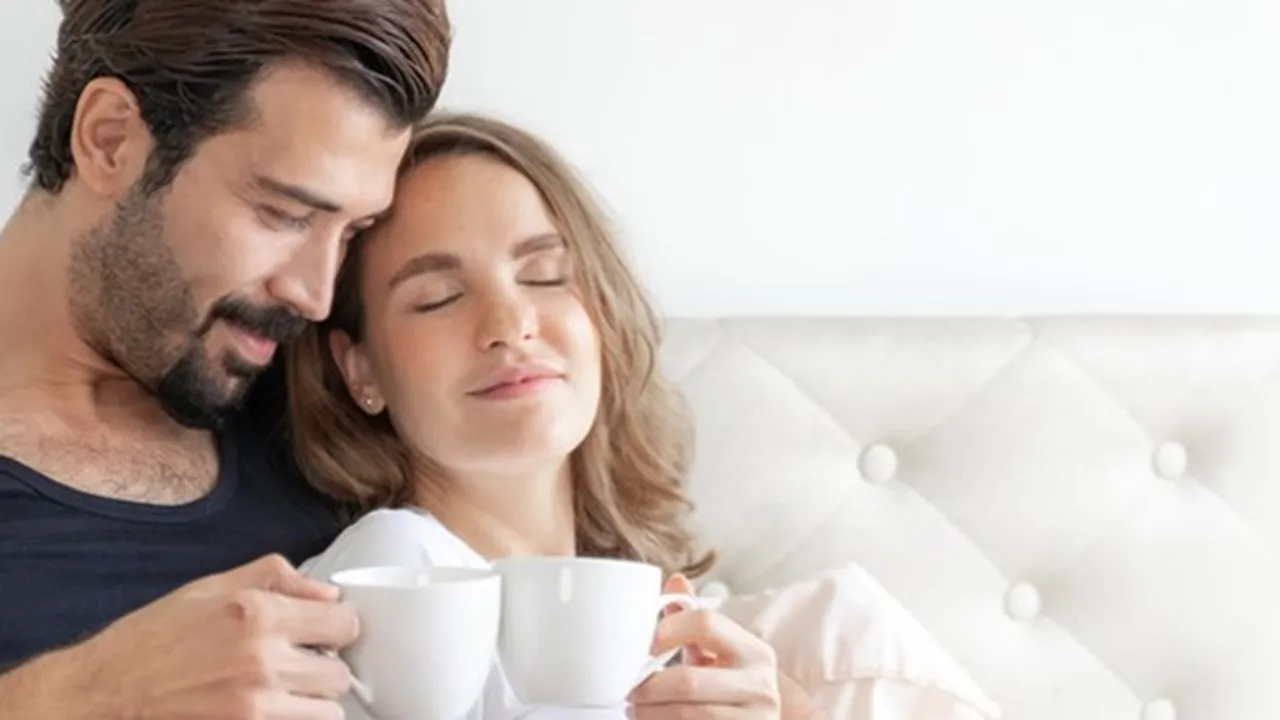 55 Kata-Kata Ucapan Selamat Pagi Buat Pacar Sekaligus Penyemangat Kerja