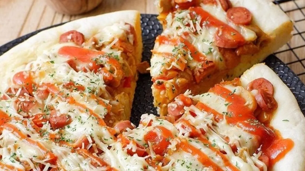 6 Cara Membuat Pizza di Rumah, Enak Bisa Tanpa Oven