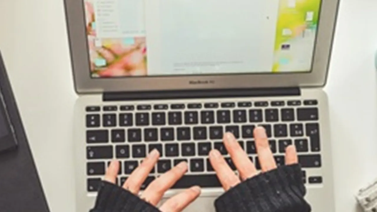 6 Cara Memperkecil Ukuran Foto Secara Online dan Offline, Mudah Dilakukan