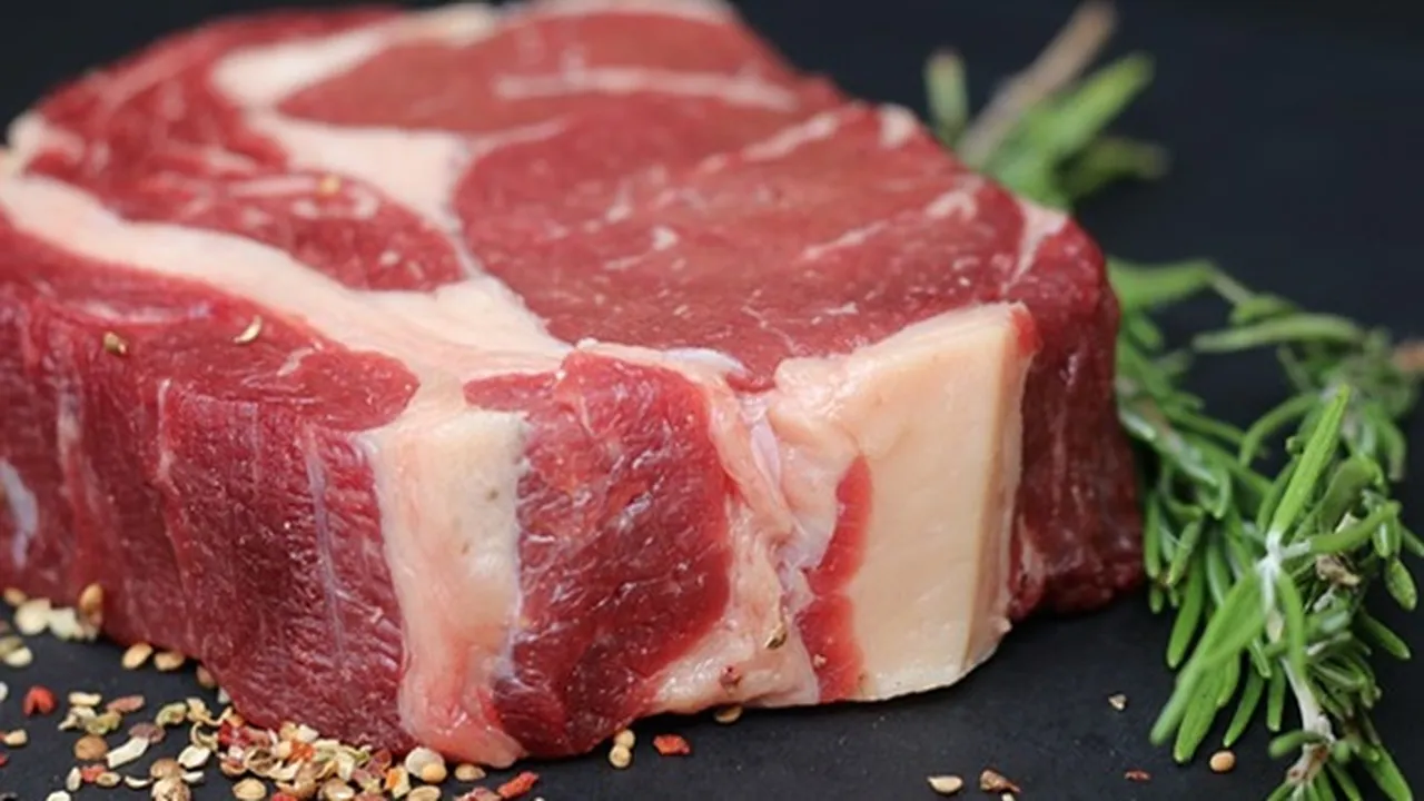 6 Cara Menyimpan Daging dengan Benar Agar Awet Segar, Bisa Dipraktikkan Saat Idul Adha