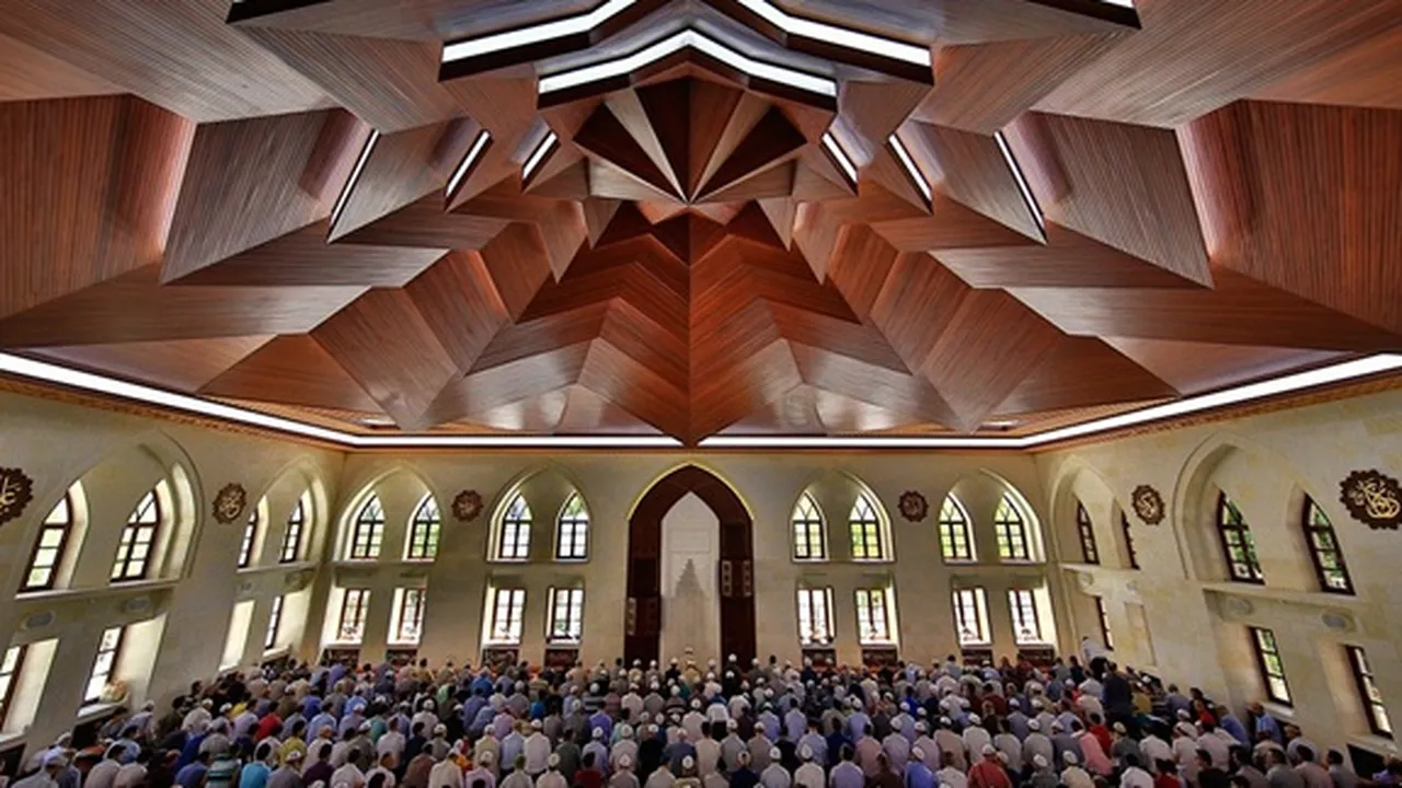 6 Keutamaan Hari Jumat Dibanding Hari Lain dalam Islam