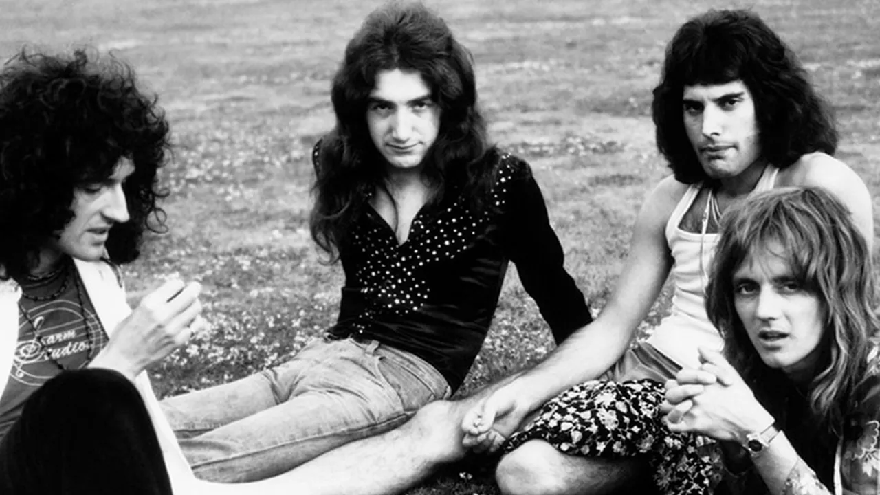 6 Masterpiece Queen Yang Paling Melegenda