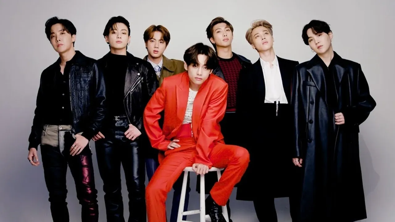 6 Misteri BTS yang Tak Terpecahkan Sampai Sekarang