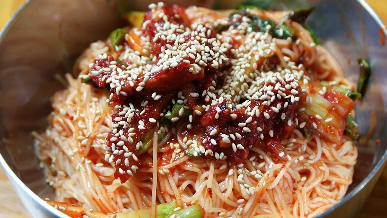 6 Resep Olahan Bihun Korea yang Simpel dan Bisa Dibuat Sendiri di Rumah