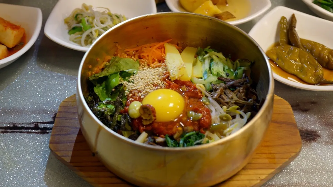 6 Resep Olahan Nasi Campur Korea yang Cocok Jadi Makanan Praktis - Cocok Jadi Menu Diet Sehat