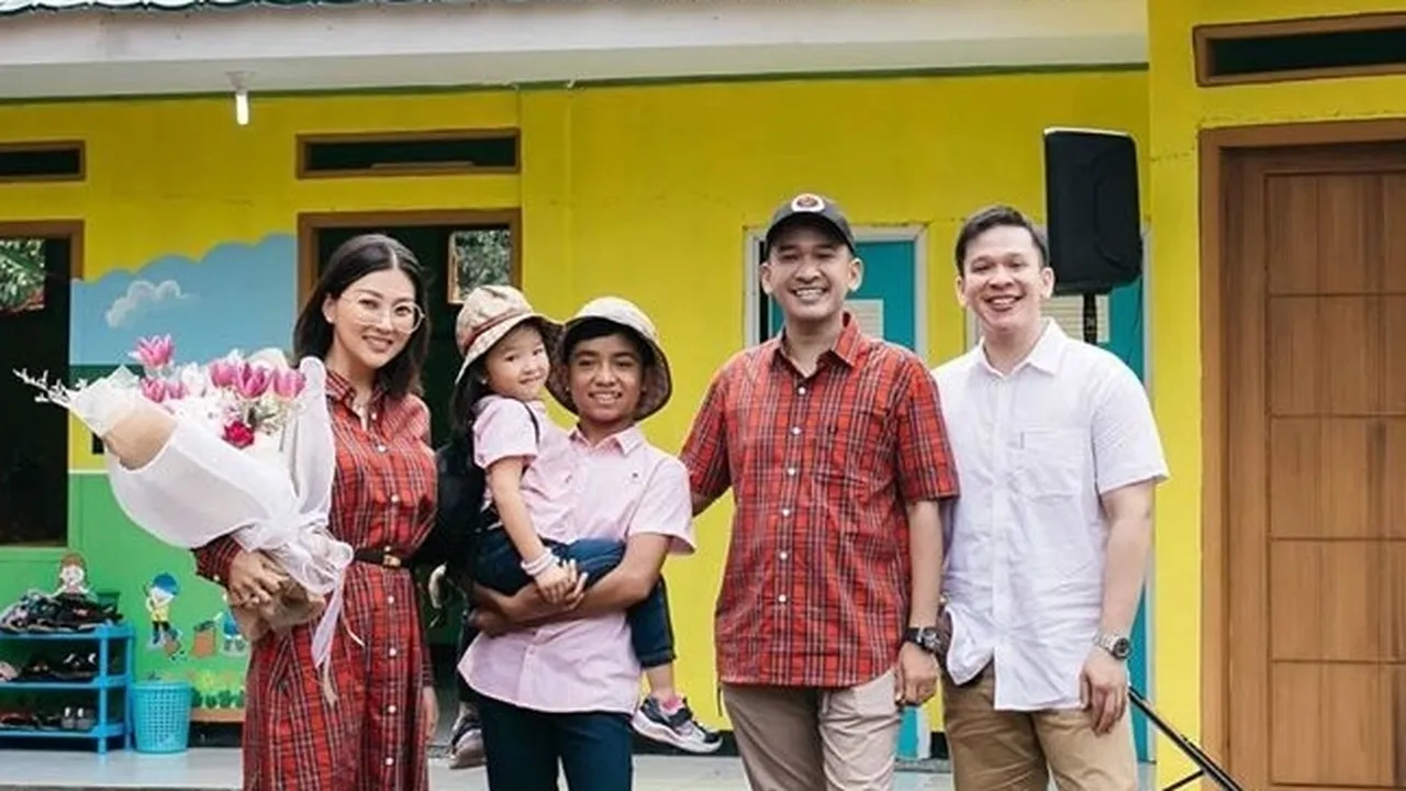 6 Tahun Pernikahan, Ruben Onsu Ungkap Jarang Bertengkar dengan Sarwendah 6 Tahun Pernikahan, Ruben Onsu Ungkap Jarang Bertengkar dengan Sarwendah