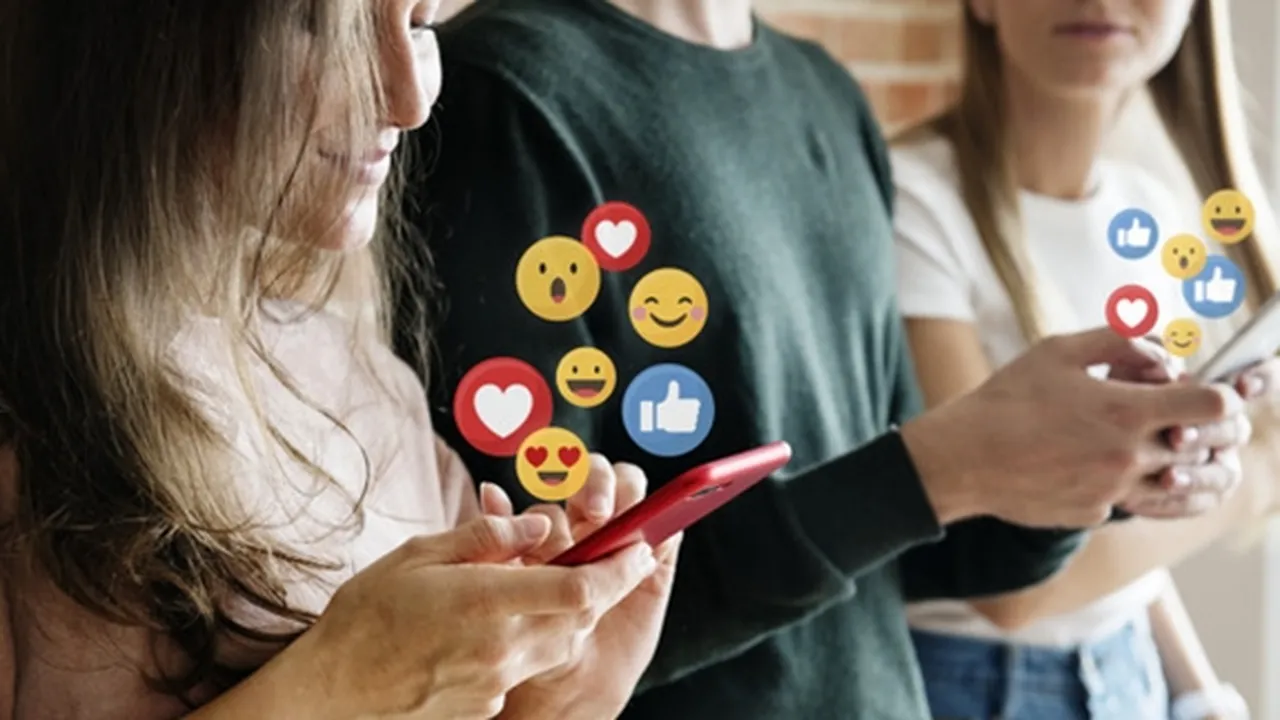 60 Caption Gaul yang Kekinian dan Kece Abis, Sangat Populer di Kalangan Anak Milenial
