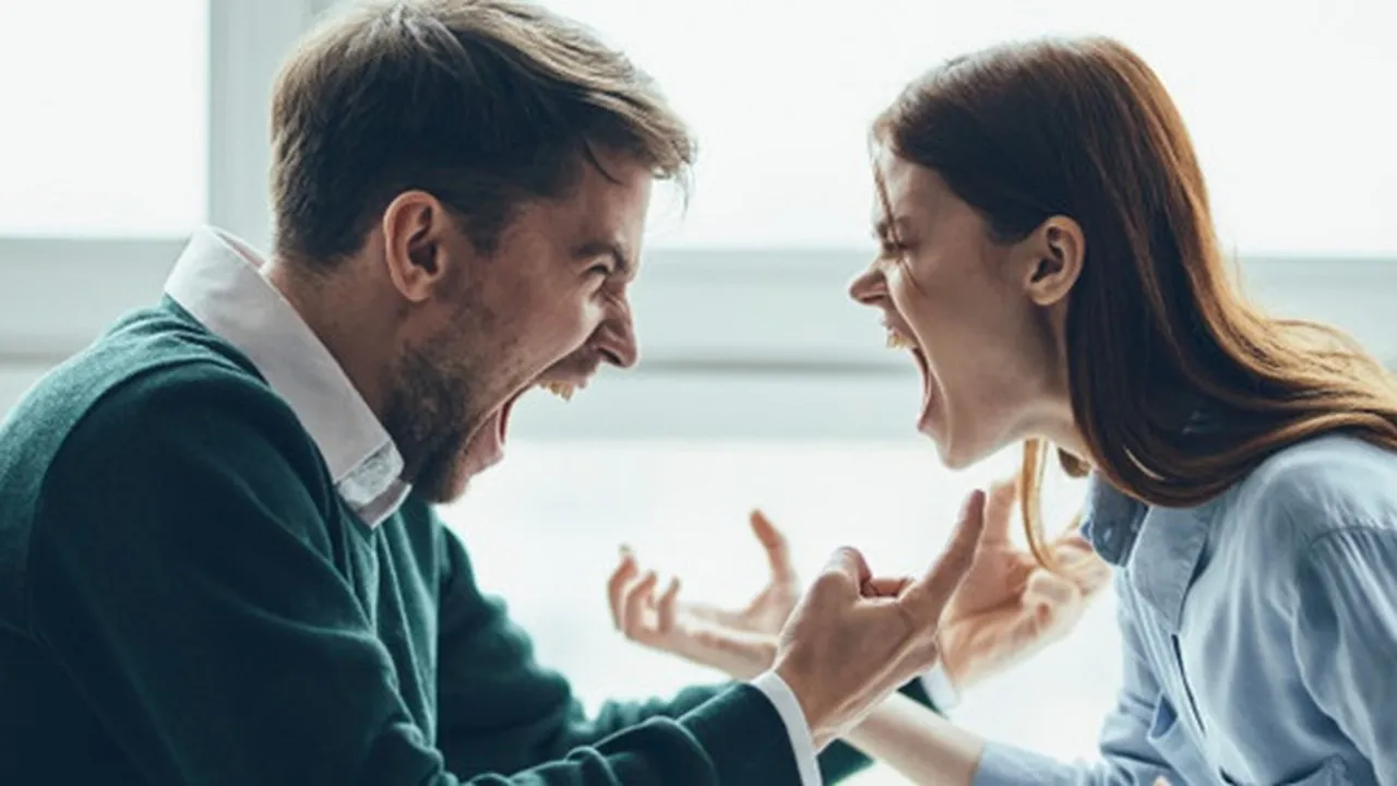 60 Kata-Kata Frontal untuk Menyindir Pacar Selingkuh - Sahabat Berkhianat, Ungkap Kecewa Mendalam