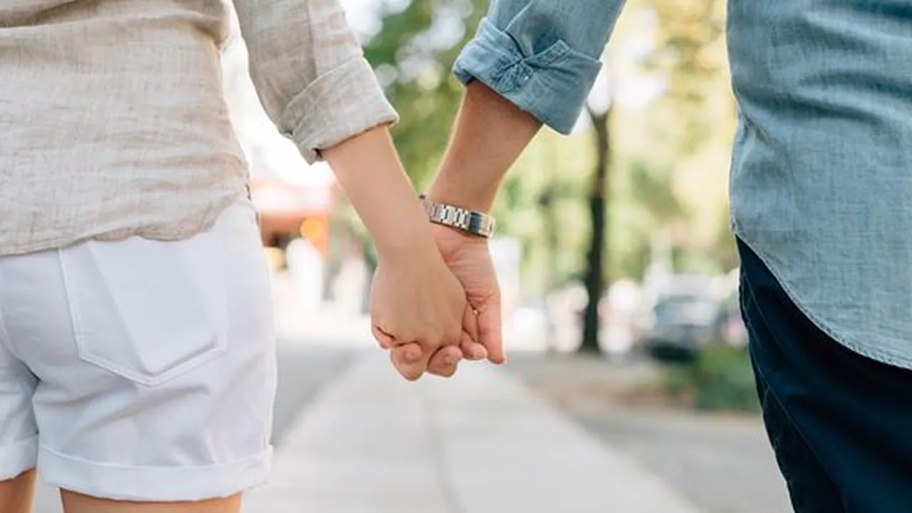 60 Kata-Kata Inspirasi Cinta yang Mendalam, Sebuah Nasihat dan Ungkapan Hati
