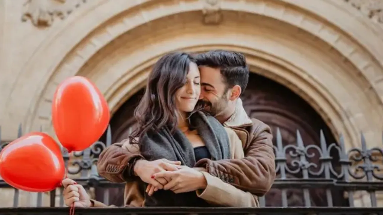 60 Ucapan Valentine untuk Pacar, Bikin Pujaan Hati Makin Sayang