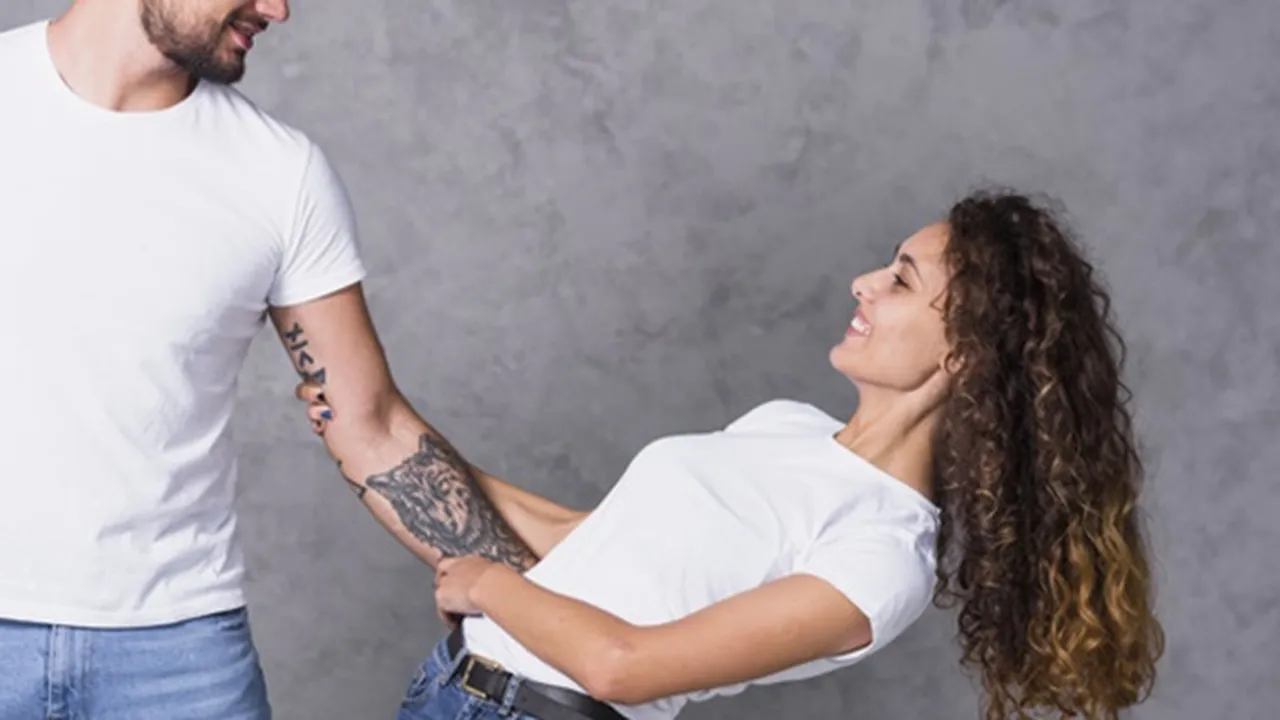 61 Caption Bikin Baper, Cocok Jadi Ungkapan Cinta dan Kode untuk Gebetan