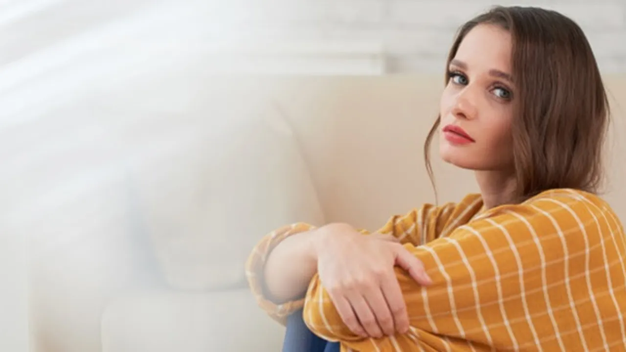 64 Kata-Kata Sedih Menyentuh Hati Wanita, Penuh Haru Tapi Jadi Introspeksi Diri