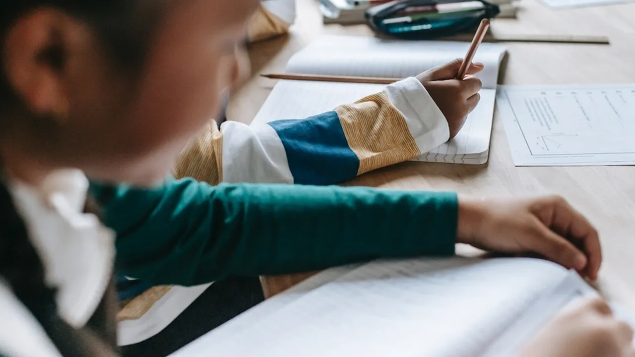 65 Kata-Kata Hari Pendidikan Nasional yang Bijak, Banyak dari Tokoh