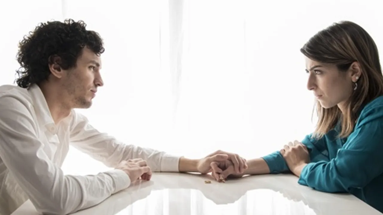61 Kata-Kata Perpisahan Cinta yang Menyayat Hati, Bikin Galau Tapi Harus Ikhlas