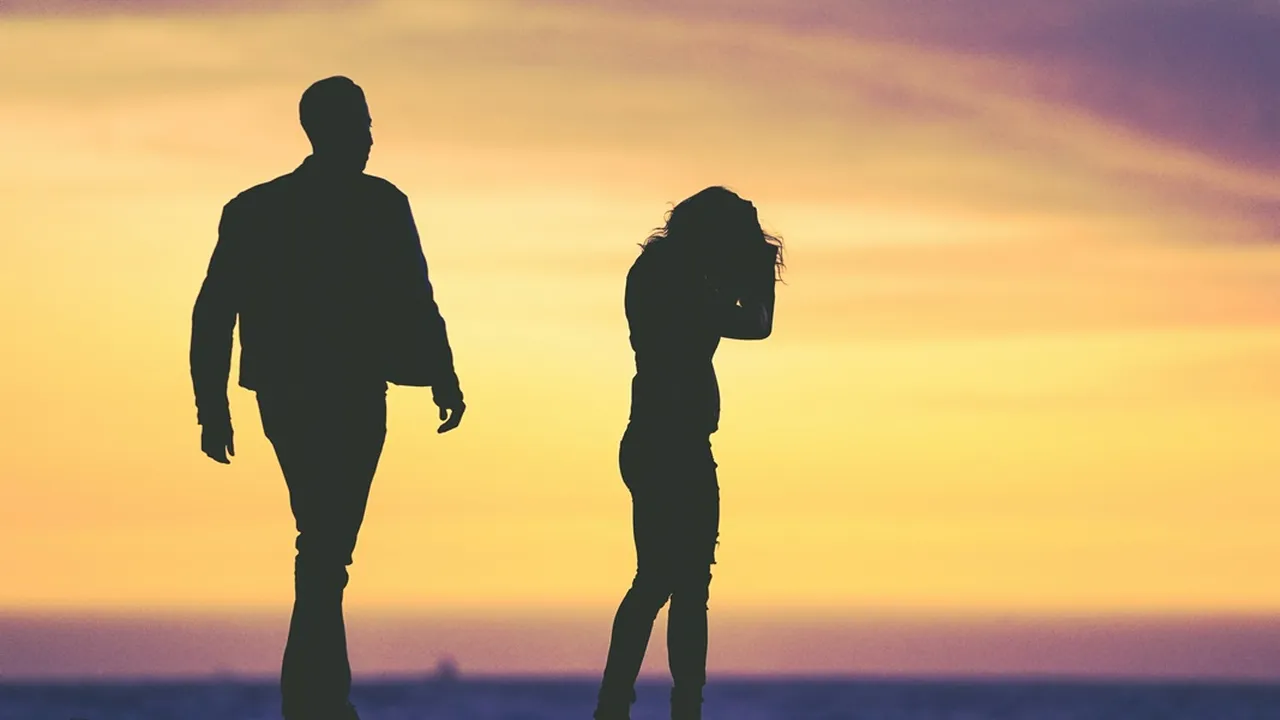 7 Arti Mimpi Berantem Sama Pacar, Bisa Jadi Pertanda Penting dalam Hubungan