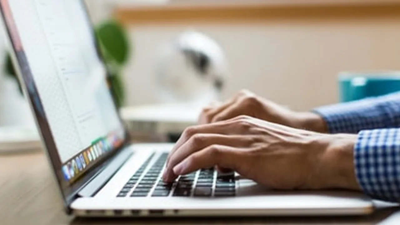 7 Cara Download Aplikasi di Laptop yang Mudah Dilakukan, Cukup Akses Lewat Browser