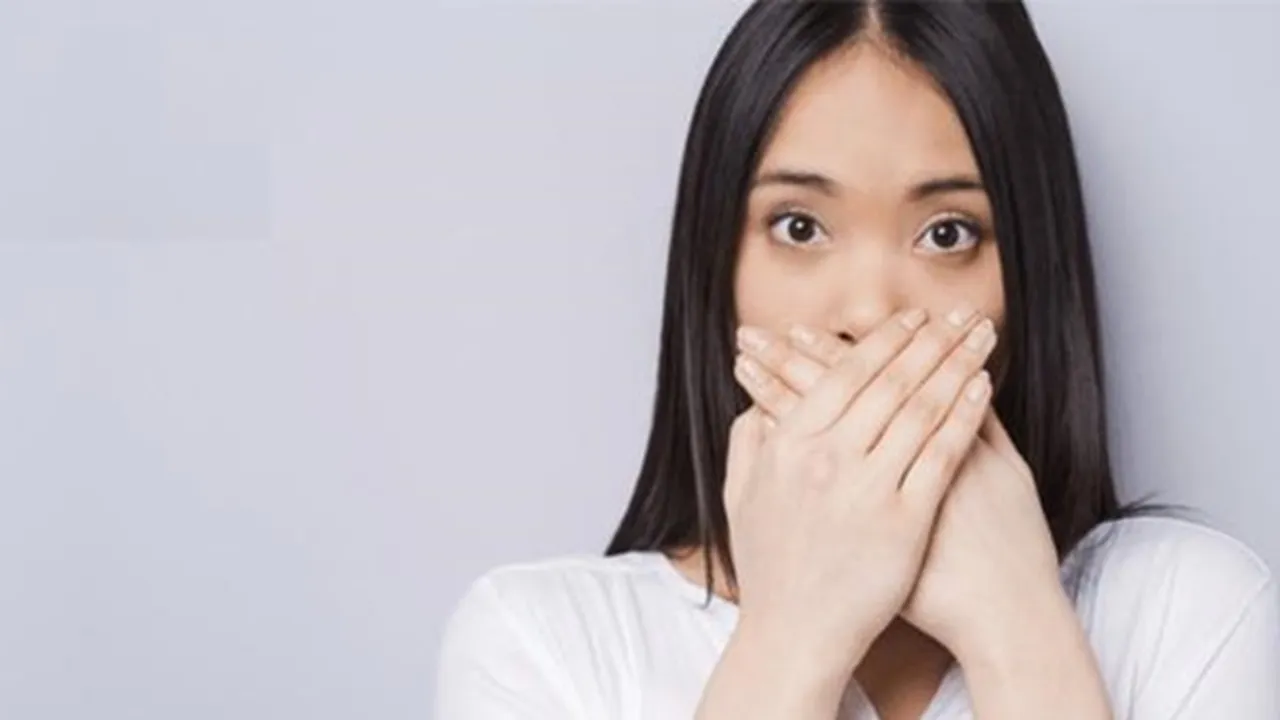 7 Cara Mengatasi Cegukan Saat Puasa Secara Alami Tanpa Minum Air