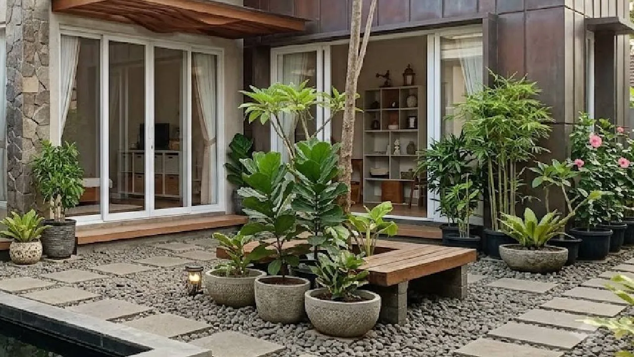 7 Inspirasi Halaman Rumah Anti Rumput Liar, Bersih Lebih Lama dan Perawatannya Praktis