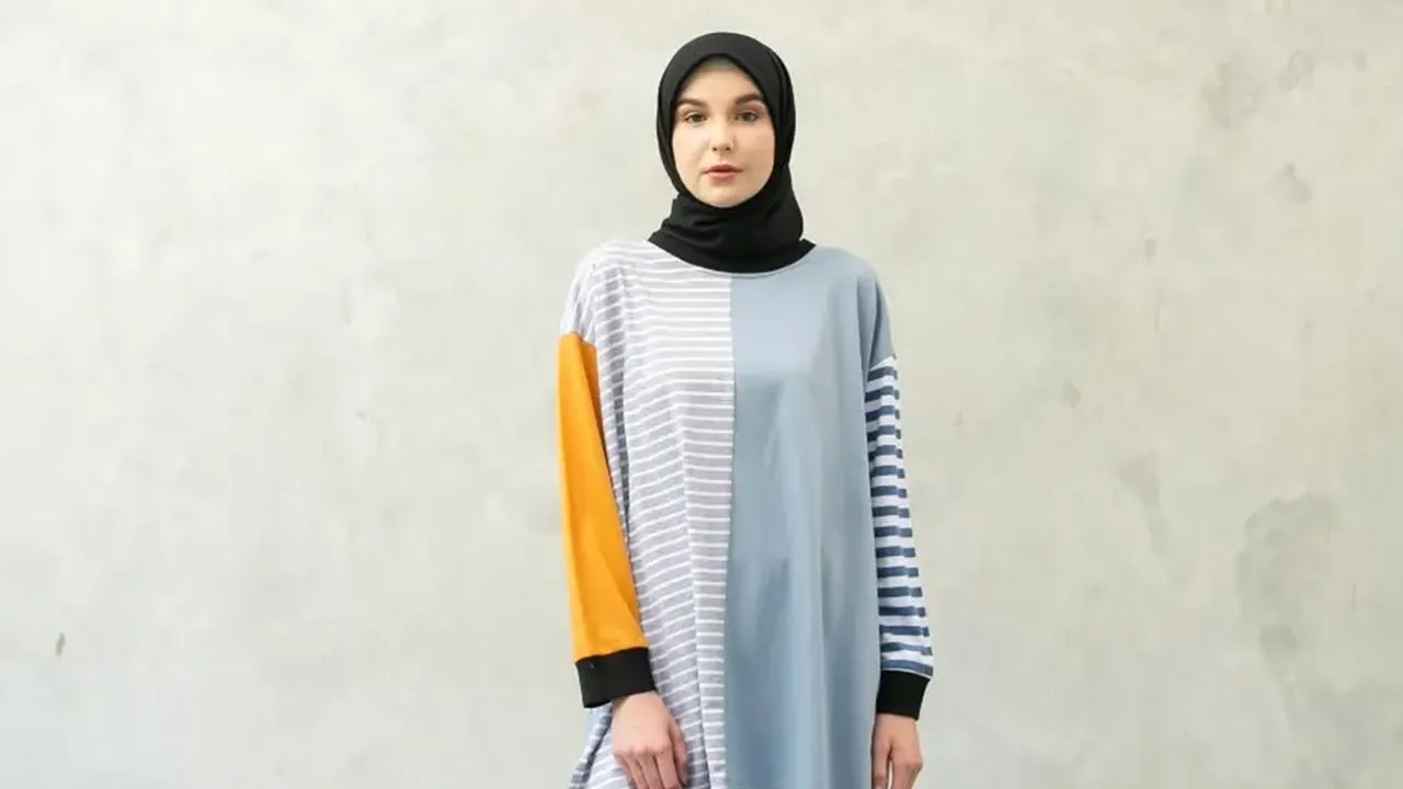 7 Inspirasi Outfit Baju Casual Wanita Hijab, Cocok untuk Hangout - Sehari-hari