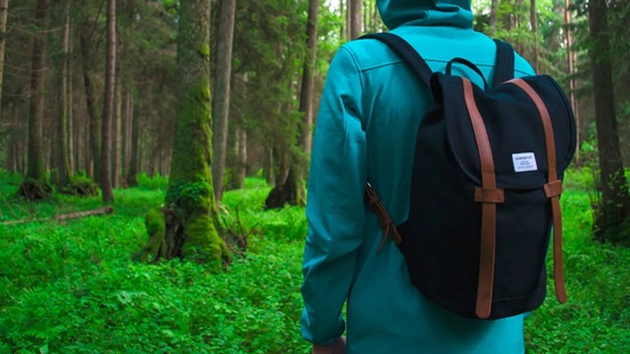 7 Jenis Tas Pria Paling Kekinian dan Fashionable yang Wajib Dimiliki