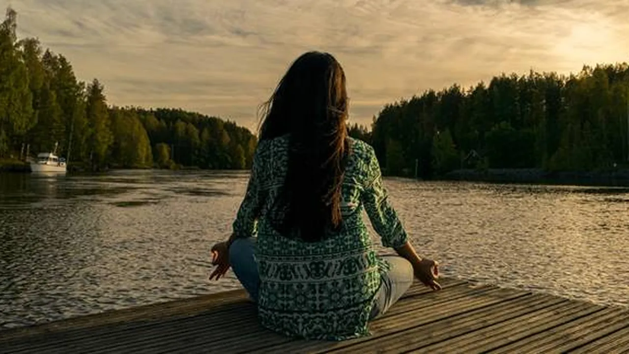 7 Manfaat Meditasi Untuk Ibu Hamil, Bisa Menghindarkan Bayi dari Aura Negatif