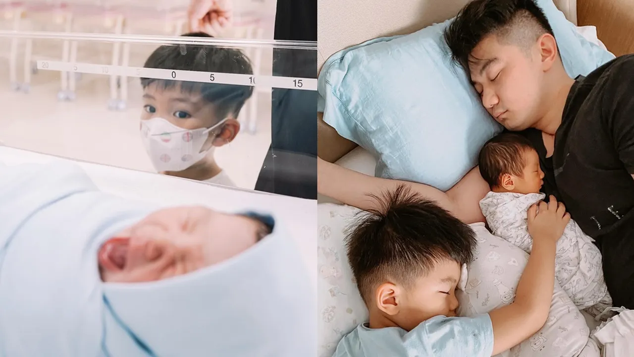 7 Potret Senangnya Arthur Anak Sulung Chef Arnold Punya Adik, Dicium Terus - Bikin Gemas 7 Potret Senangnya Arthur Anak Sulung Chef Arnold Punya Adik, Dicium Terus - Bikin Gemas