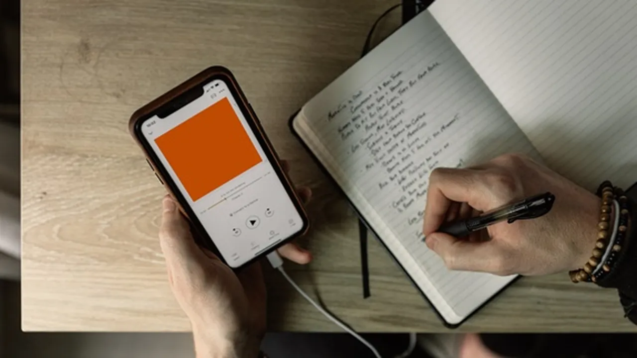 15 Rekomendasi Lagu untuk Belajar Bahasa Inggris, Bisa Belajar Sambil Bernyanyi