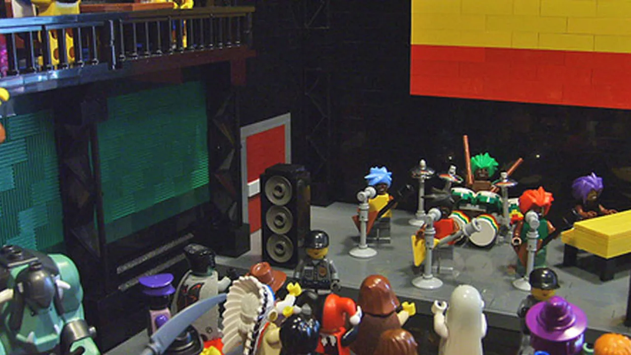 7 Replika Cover Album Dari Mainan Lego [Part 2]