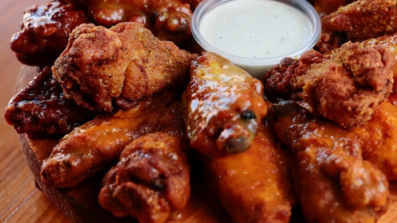 7 Resep Ayam Madu Korea yang Cocok Dibuat Jadi Makanan untuk Teman Nonton