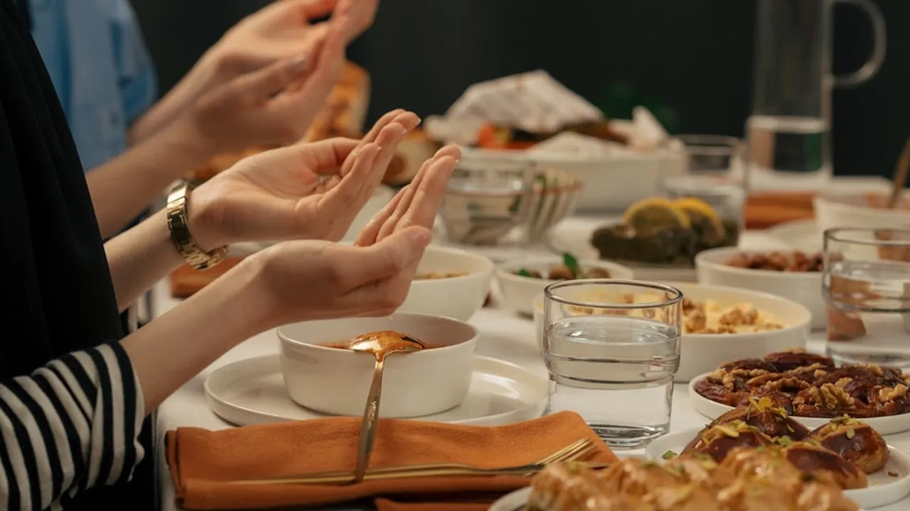 7 Resep Makanan Khas Ramadhan yang Bikin Berbuka Puasa Makin Istimewa Bersama Keluarga