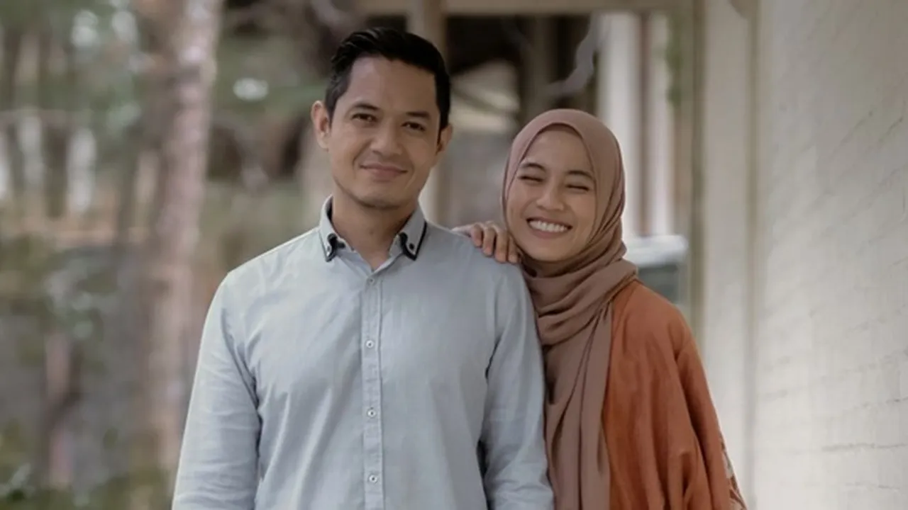 7 Tahun Jauh dari Gosip Miring, Ini Tips Harmonis Rumah Tangga Dude Harlino dan Alyssa Soebandono
