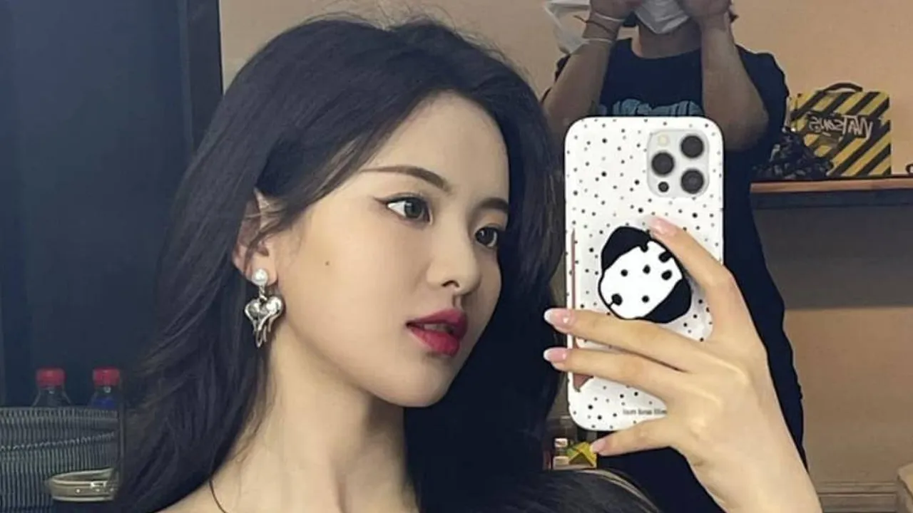 8 Artis China Populer Bermarga Yang dengan Visual Terbaik, Auranya Super Star