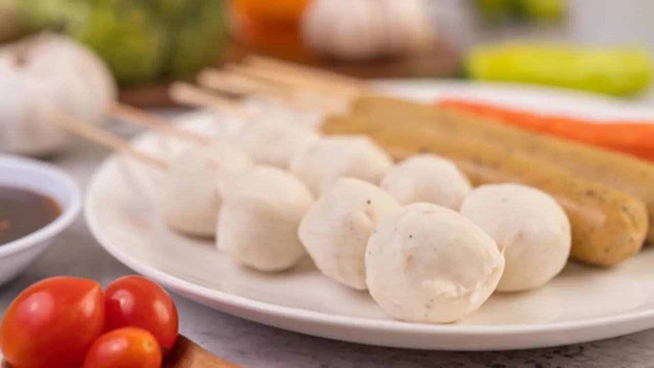 8 Cara Membuat Bakso Ikan yang Enak dan Kenyal, Bisa Pakai Ikan Tawar