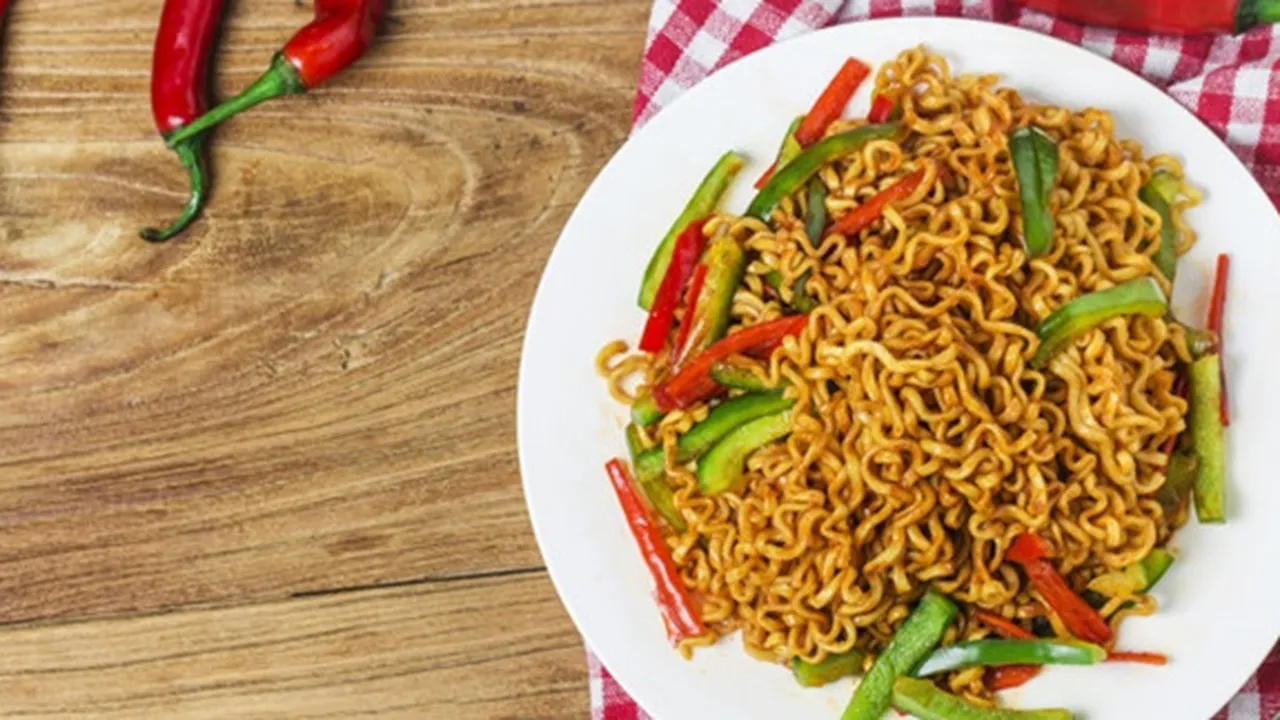8 Cara Membuat Mie Goreng Pedas Spesial, Mudah dan Bikin Nagih