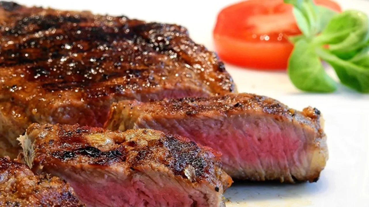 8 Manfaat Konsumsi Daging untuk Kesehatan yang Sayang Dilewatkan