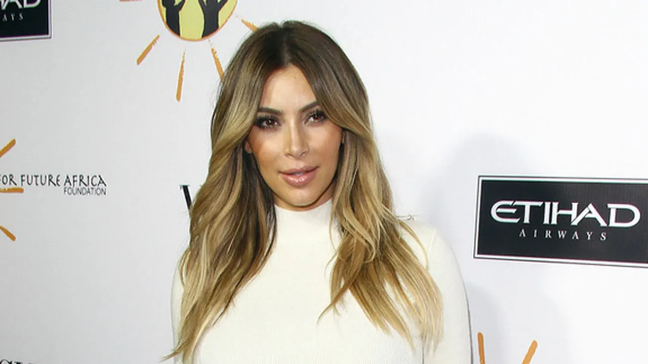 8 'Operasi' Yang Mengubah Hidup Kim Kardashian Selamanya