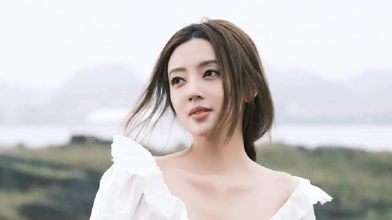 8 Rekomendasi Drama China He Rui Xian Paling Populer, Bisa Jadi Teman Waktu Me Time