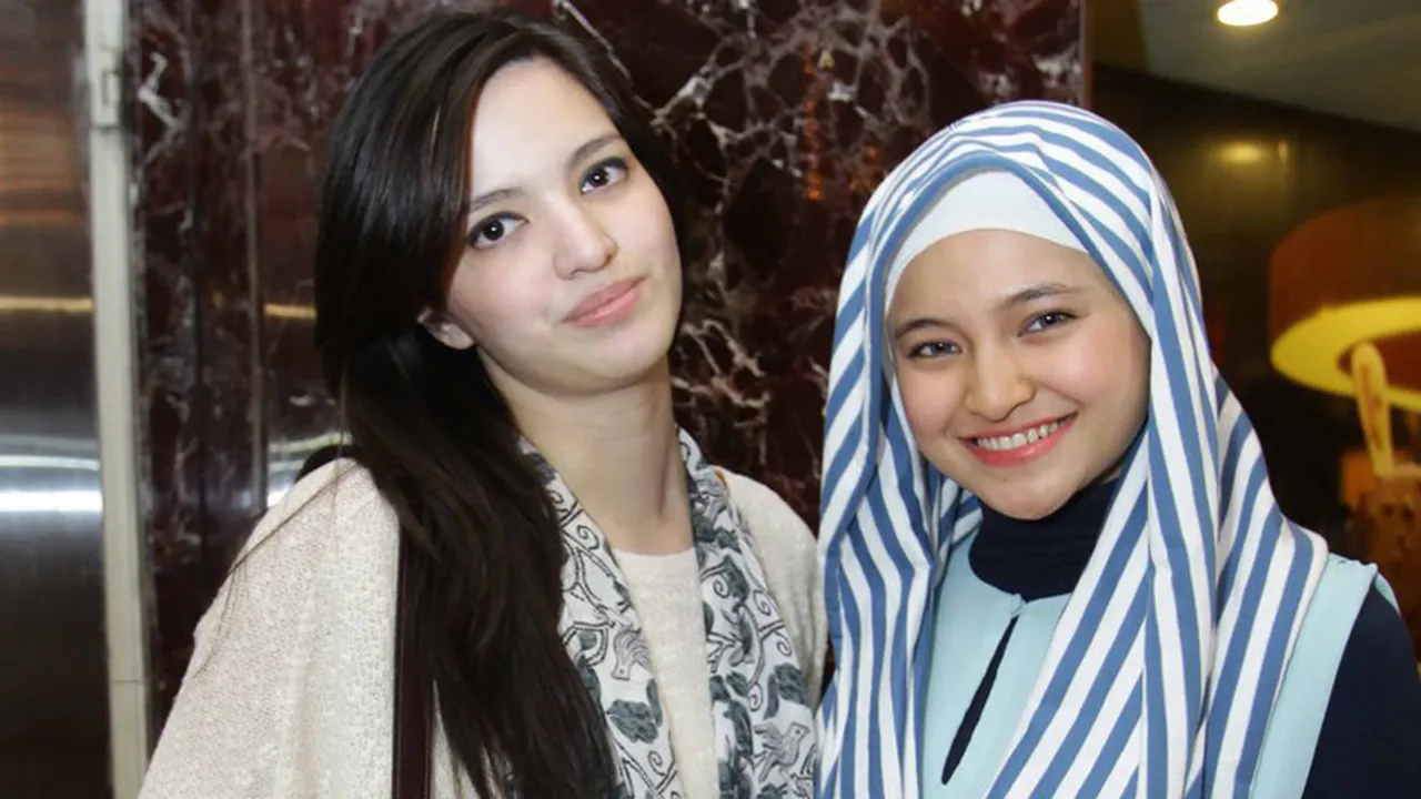 8 Selebriti Indonesia Yang Berani Menikah di Usia Muda