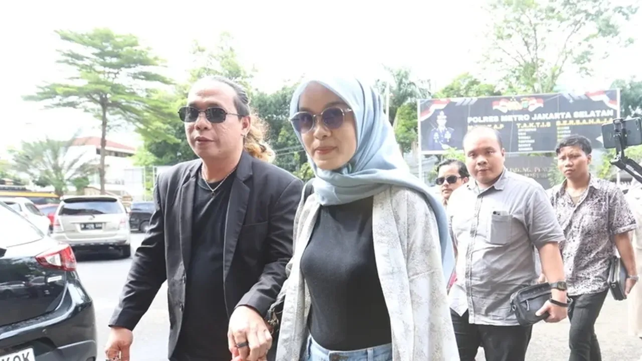 8 Tahun Suami Nganggur, Ibunda Sebut ex Karyawan Ashanty Terpaksa Gelapkan Uang