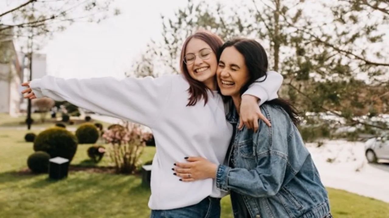 80 Kata-Kata Lucu Buat Teman yang Menghibur, Bikin Hidup Makin Berwarna