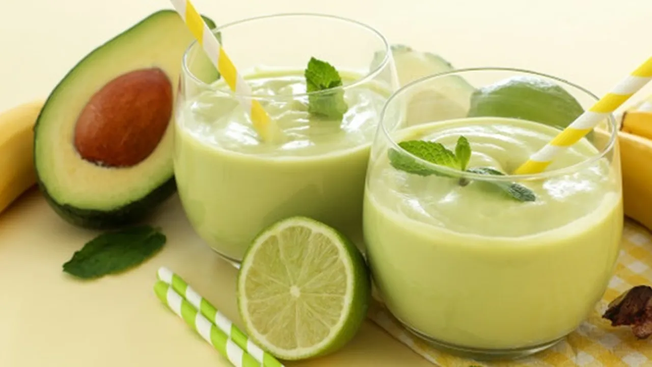 9 Cara Membuat Jus Alpukat yang Segar, Praktis dan Tanpa Khawatir Berat Badan Naik