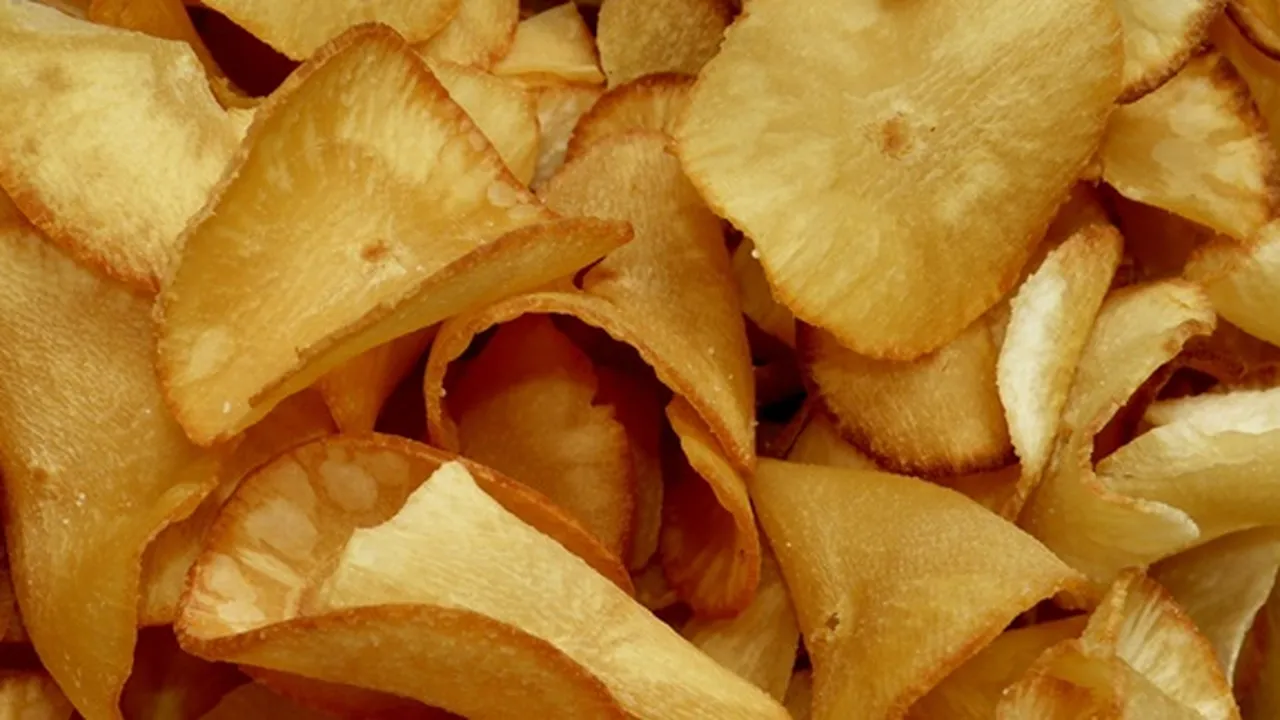 9 Cara Membuat Keripik Singkong yang Mudah, Renyah dan Tahan Lama