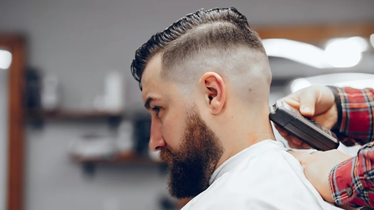 9 Jenis Potongan Rambut Pria terbaru 2021, Mana Favoritmu?