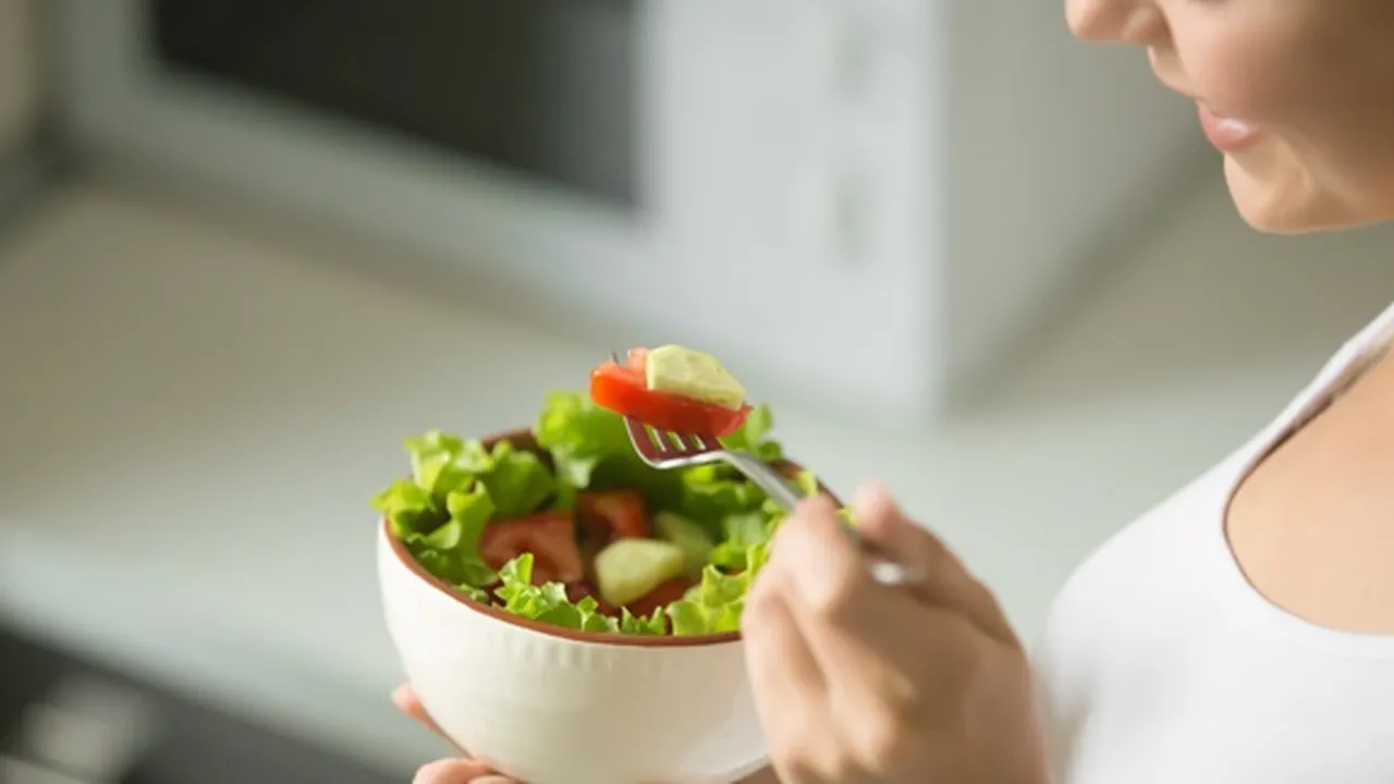 9 Macam-macam Sayuran Penurun Berat Badan, Bikin Kenyang Lebih Lama