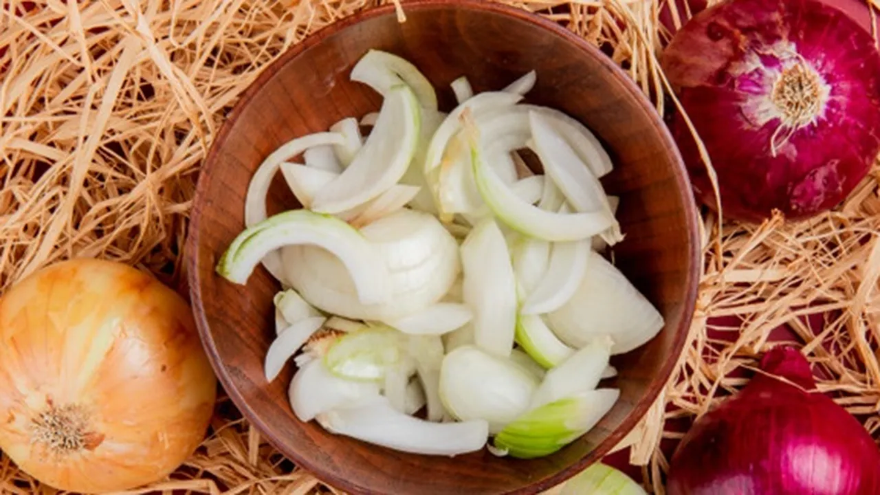 9 Manfaat Bawang Bombay untuk Kesehatan Tubuh, Sehatkan Tulang  - Mata