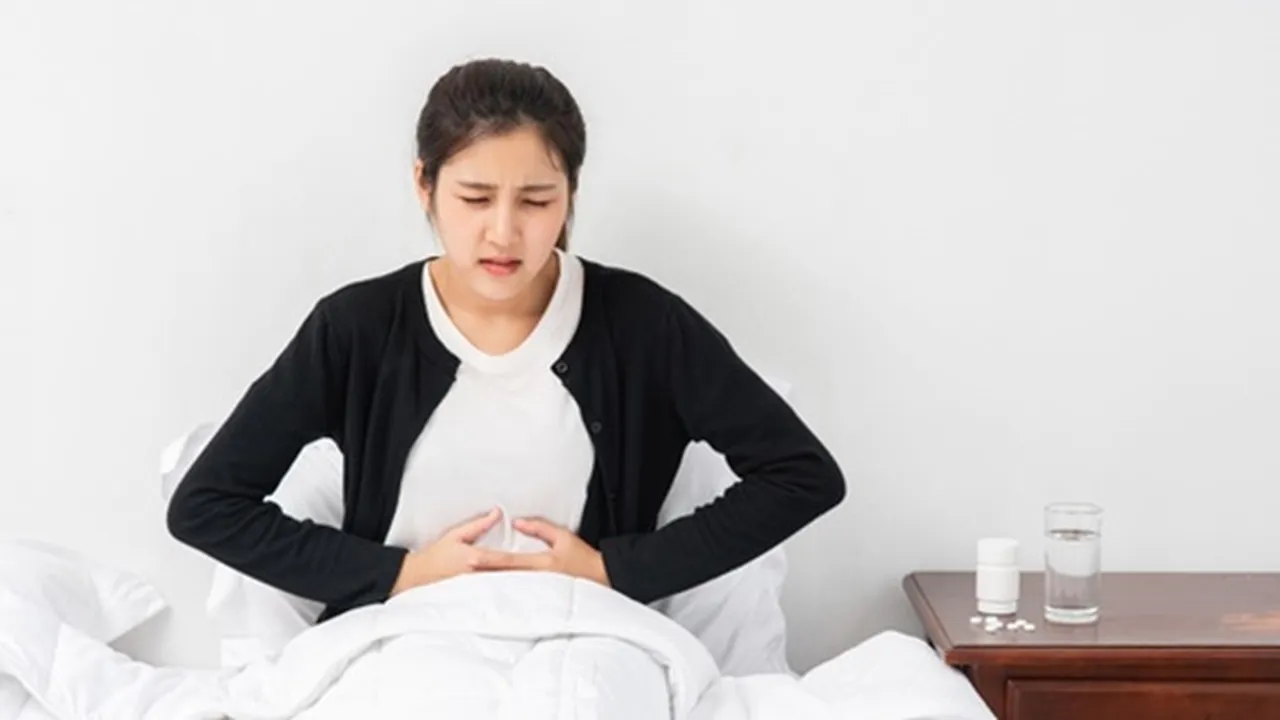 9 Penyebab Kanker Usus dari yang Umum Sampai Kondisi Medis, Pahami Gejalanya!