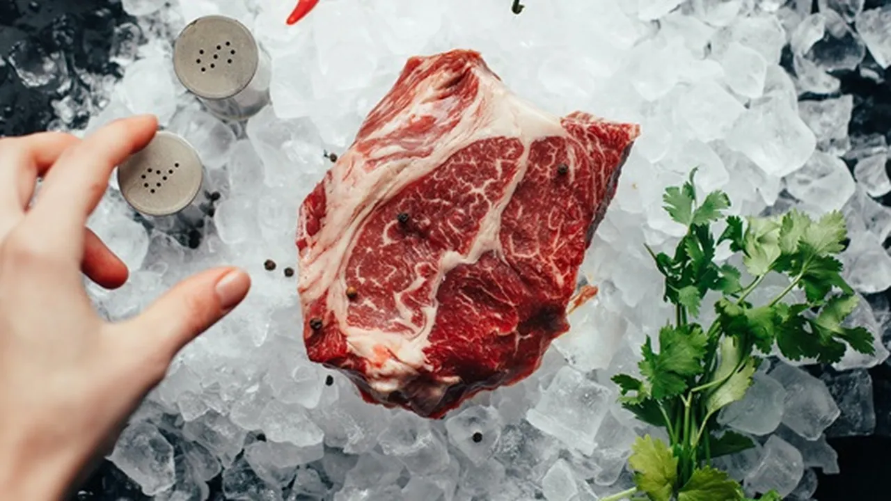9 Tips Menyimpan Daging Agar Awet dan Tahan Lama, Efektif Juga Hilangkan Bau